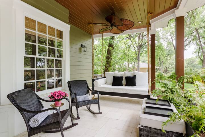 Lake Austin Retreat – 3 miles from downtown gallery image 3