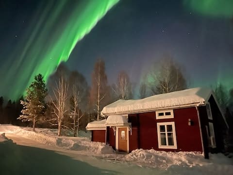Popular Airbnb listing: Bogärdan, cozy cabin in Harads by the Luleå River in Boden