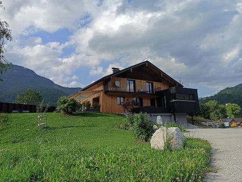 THE TONIS - YOUR bed in ❤️ the Salzkammergut