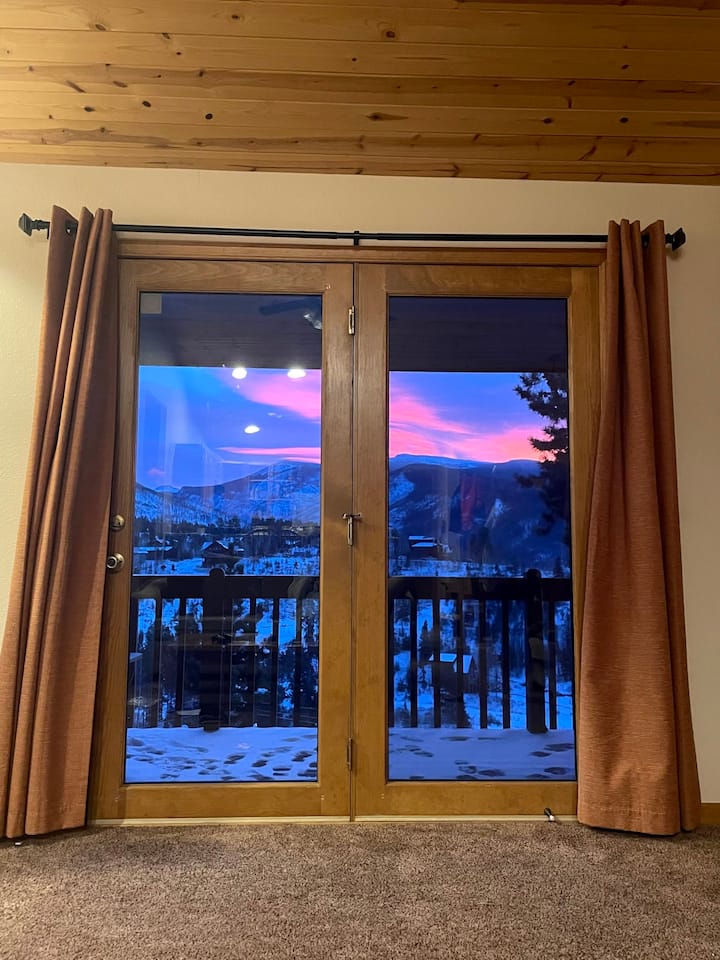 Lakeview Mountain Condo With A Fireplace - Grand Lake, CO