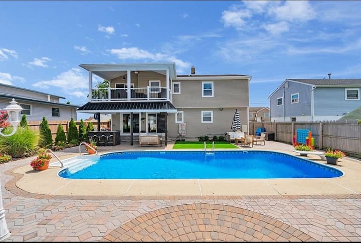 Jersey Shore Beach House with Heated Salt Pool Houses for Rent