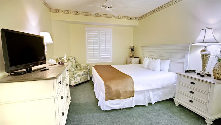 1 Bedroom Suite ★ Wyndham Ocean Walk Resort ★