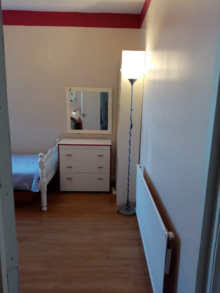 500+ Wembley Holiday Rentals Houses and Apartments Airbnb