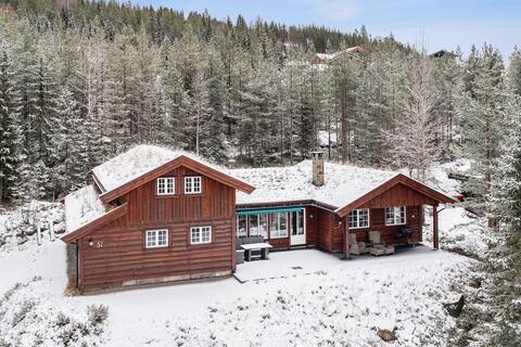 Family cottage 10 min to Trysilfjellet, 14 guests