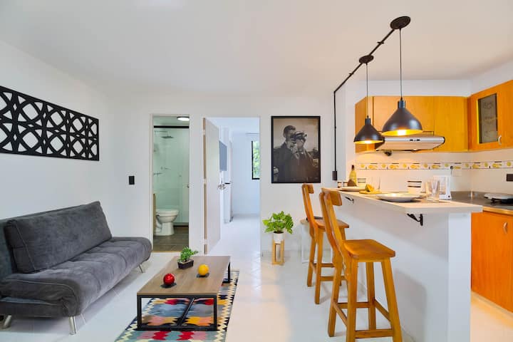 Apt 1br, In Belen, Near Metro Station And Laureles - コロンビー メデジン