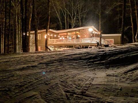 ShortStop Lodge Ski-in/Ski-out