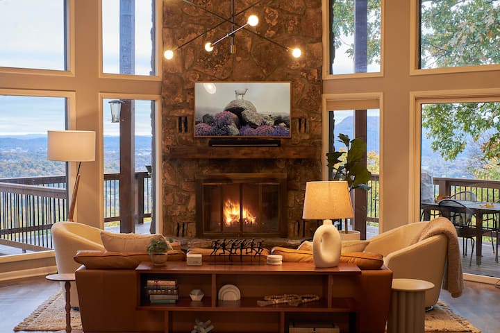 Cozy Chalet With Beautiful Views Of  Tn River - Chattanooga, TN