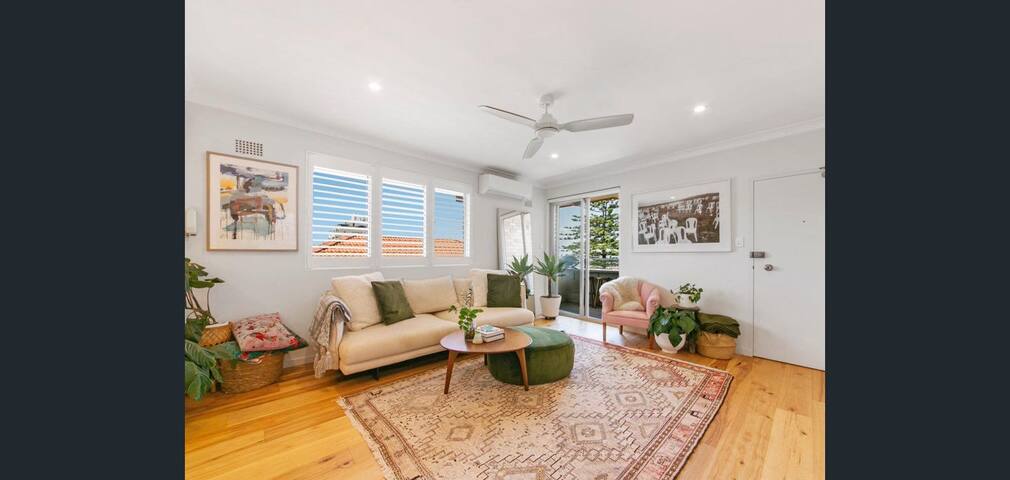 Light-filled apartment in Bronte