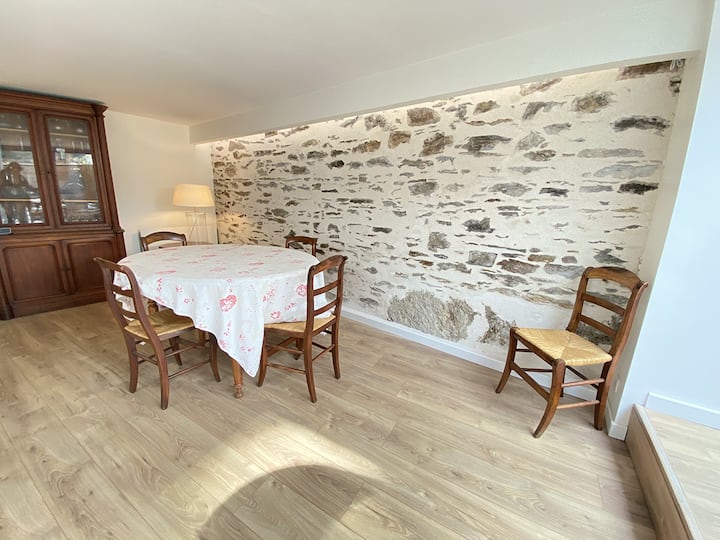 10 Best Airbnb Vacation Rentals In Nantes, France Updated 2024 Trip101