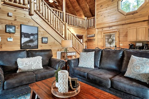 Cubbies Cabin cabin in Sevierville - Photo 3