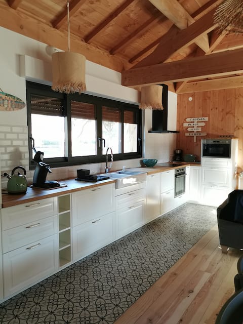Popular Airbnb listing: Nice house near the beach in Vendays Montalivet