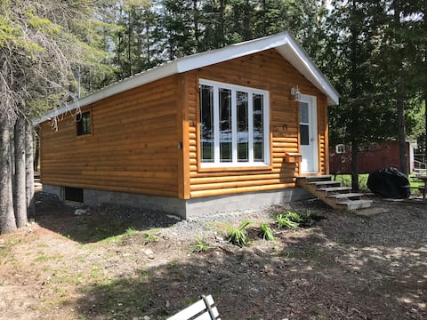 202 Rang du Lac, Lejeune – Lakefront Cottage