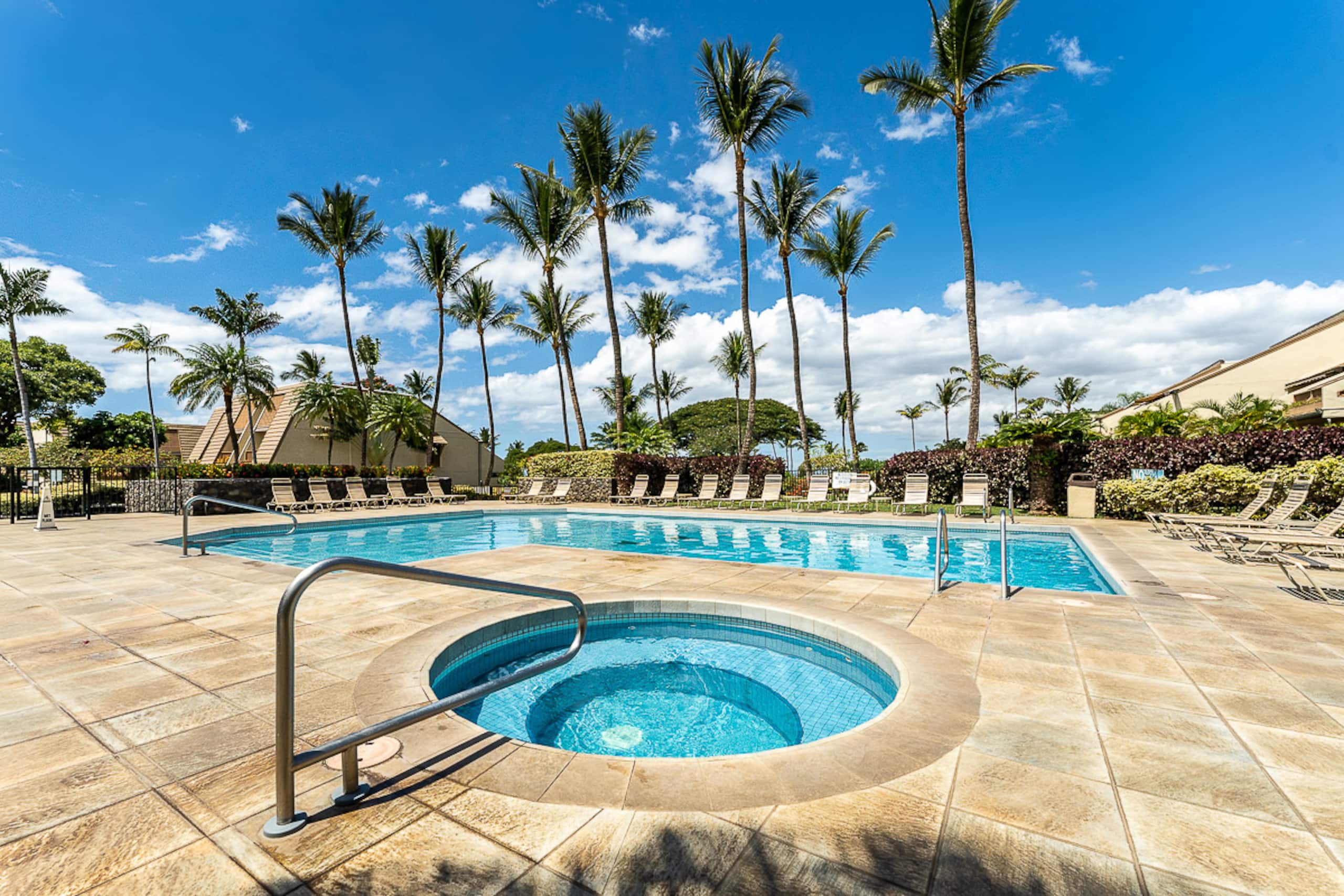 Condo in Kihei · ★5.0 · 1 bedroom · 2 beds · 2 baths - Image 32
