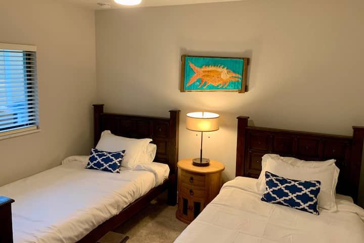 Dormitorio doble europeo
