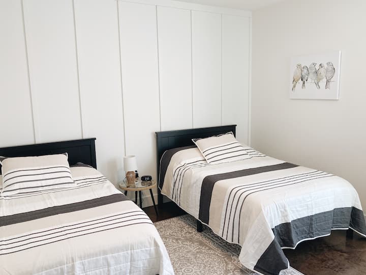 الطابق الرئيسي غرفة نوم 2 سرير كامل