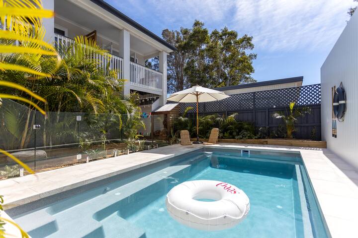 Finns at OLD BAR – Large Luxury Holiday House gallery image 2