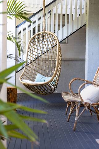 Finns at OLD BAR – Large Luxury Holiday House gallery image 4