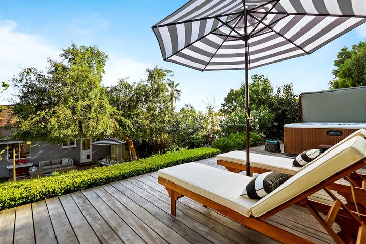 “Hampton House” Ocean view. Family & pet friendly. gallery image 5