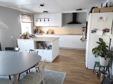 Nice 2-storey villa with parking and patio!
