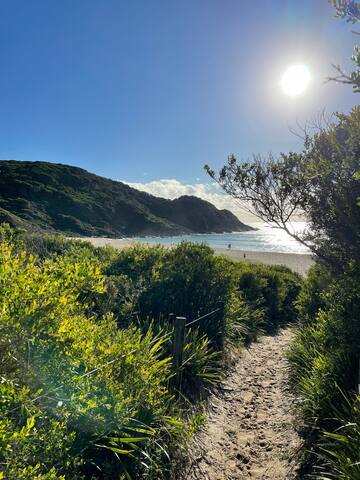 HIDE AWAY | Relax poolside & walk to Lizzie Beach gallery image 3