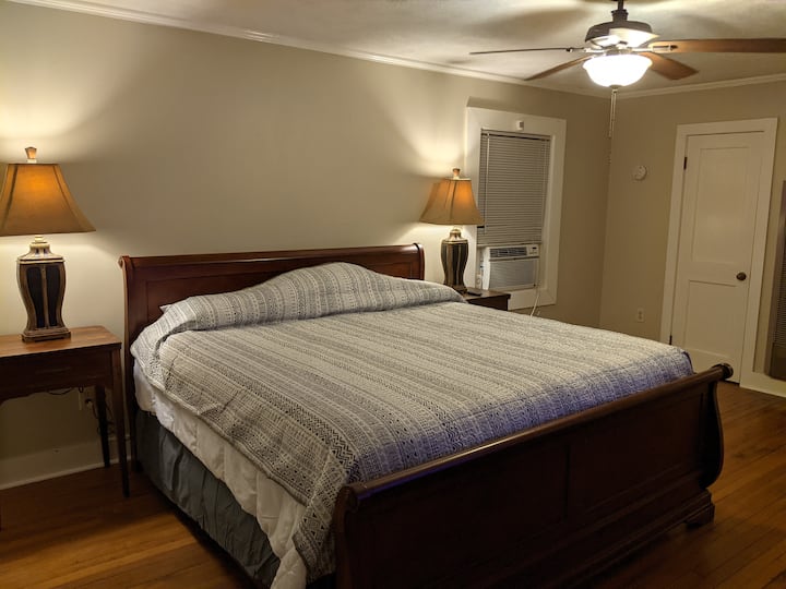 საძინებელი 4