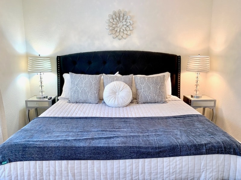 Dhomë gjumi me krevat dopio "king"