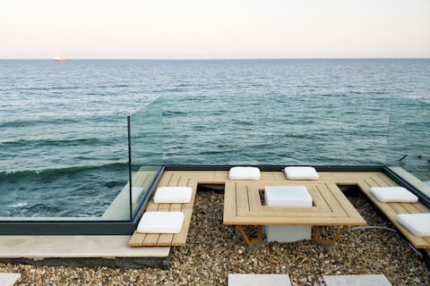 Beach Villa Varna -cosiness 4 meters from the sea