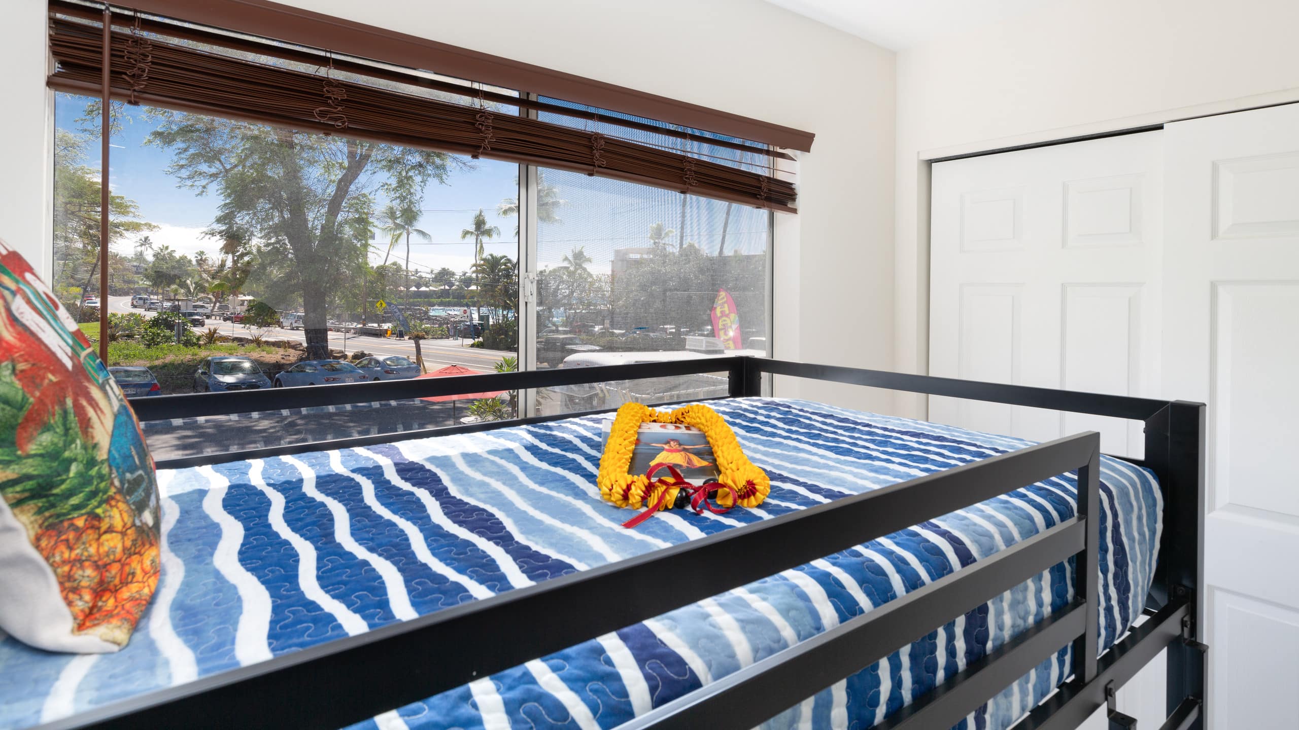 Home in Kailua-Kona · ★4.91 · 4 bedrooms · 6 beds · 3 private baths - Image 2
