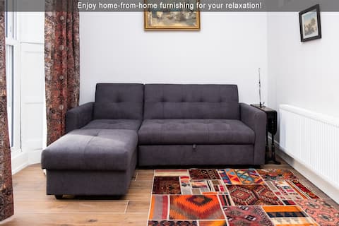 Popular Airbnb listing: Cozy City Centre Apartment 01 in Dublin