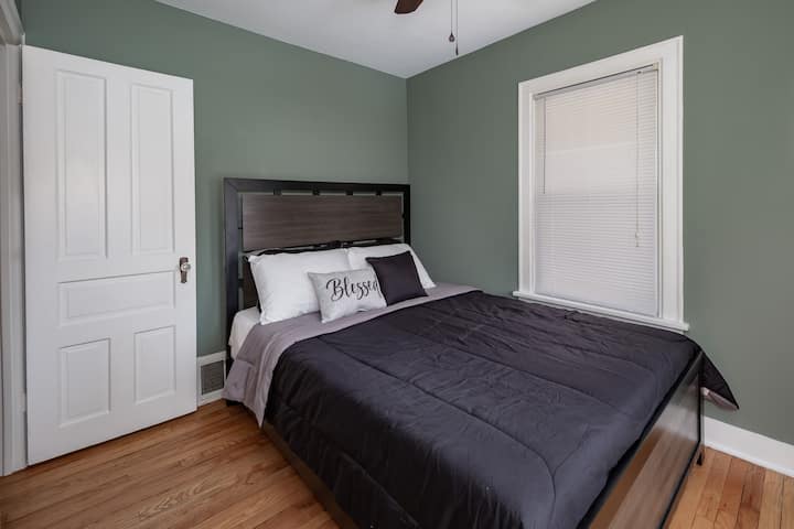 غرفة النوم 1