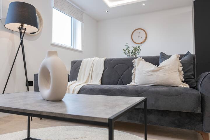 HighEnd Islington 1 Bett mit Büro &amp; Garten!