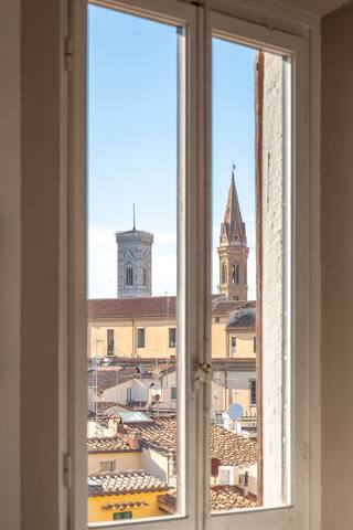 Attico in Palazzo antico vista mozzafiato gallery image 4