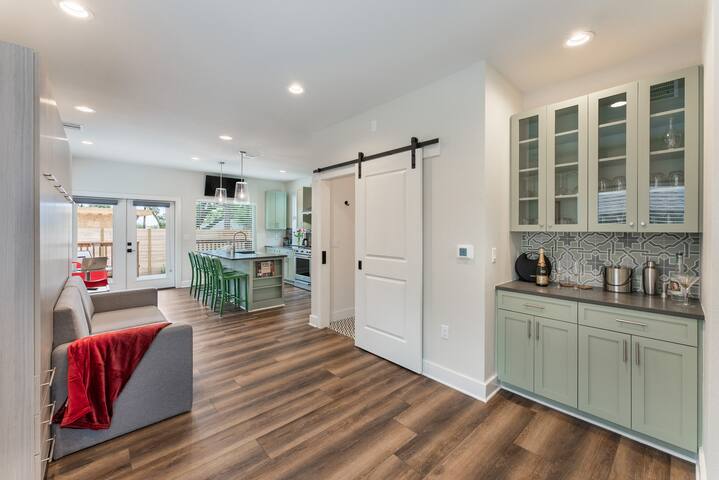 Great Location – Vanderbilt & Arkansas Football gallery image 5