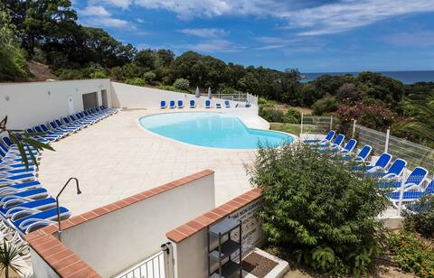 terraced house sea view wifi near Ile Rousse