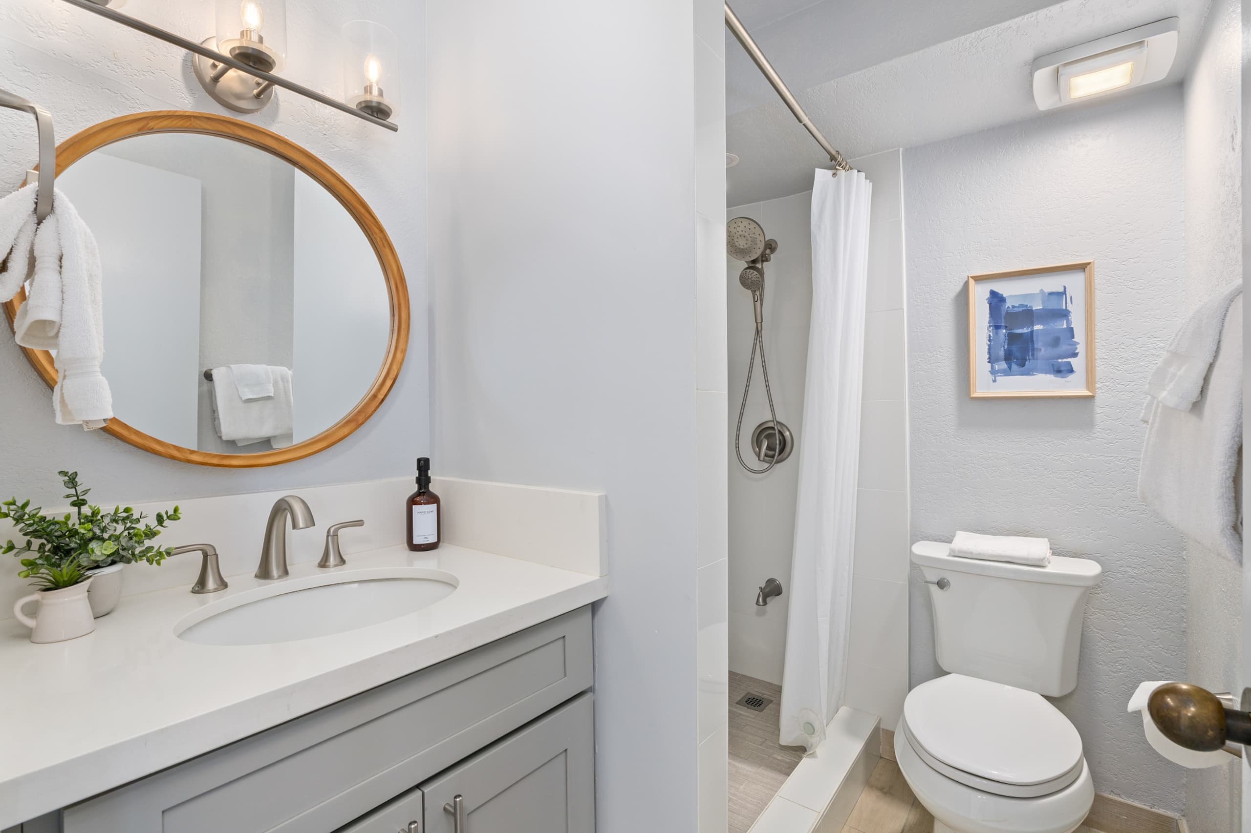 Condo in Honolulu · ★4.73 · 1 bedroom · 1 bed · 1 private bath - Image 21