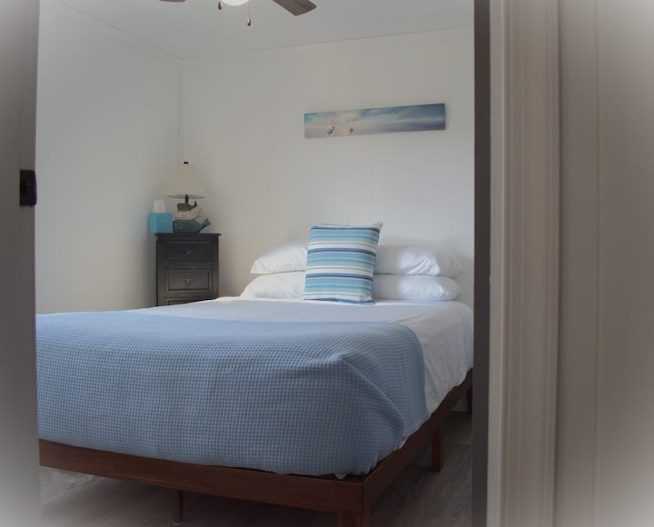 Spavaća soba 2 ~ bračni krevet (širine 125-179 cm)