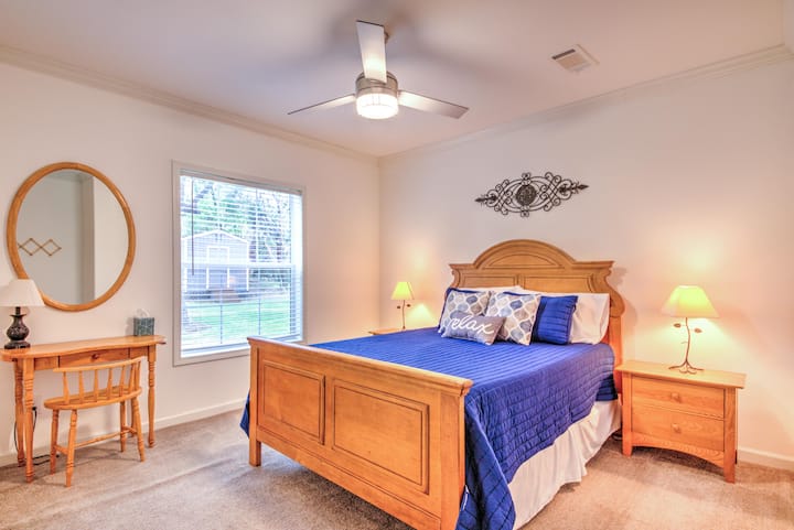 Back bedroom with new queen sized Tuft and Needle mattress with antimicrobial protection by HeiQ and mattress protector cover. 