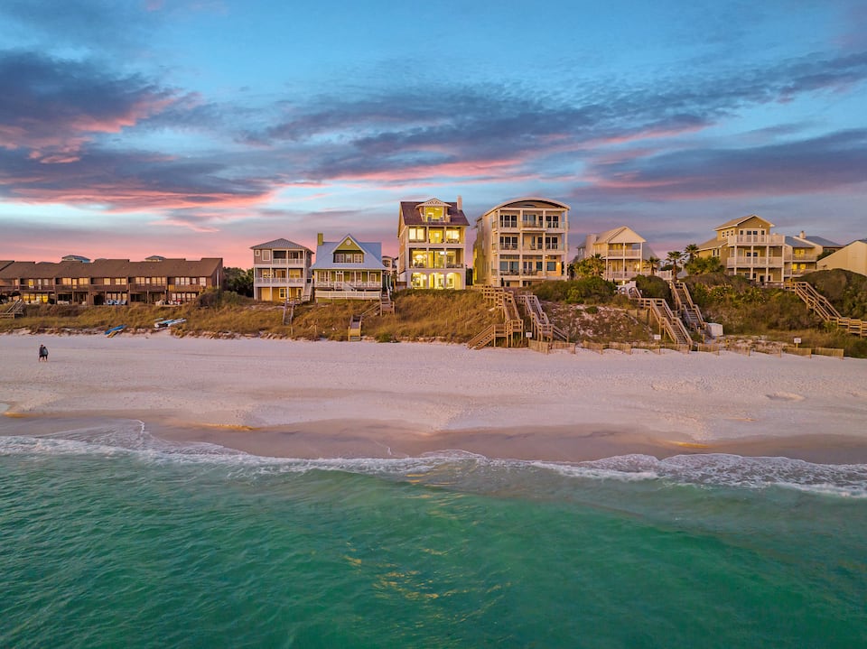 Sea-ing Stars on the 30A beachfront, Rosemary Beach, Florida, United States, photo 5 of 10