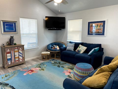 Popular Airbnb listing: Dog friendly Come to Chill Mello Yello in Surfside Beach