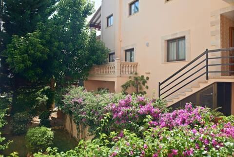 2 Bedroom Lemar Apartments