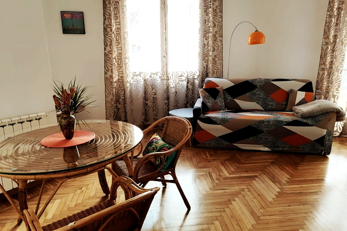Annuncio Airbnb popolare: Ideal apartment for families or groups of friends a Sanremo