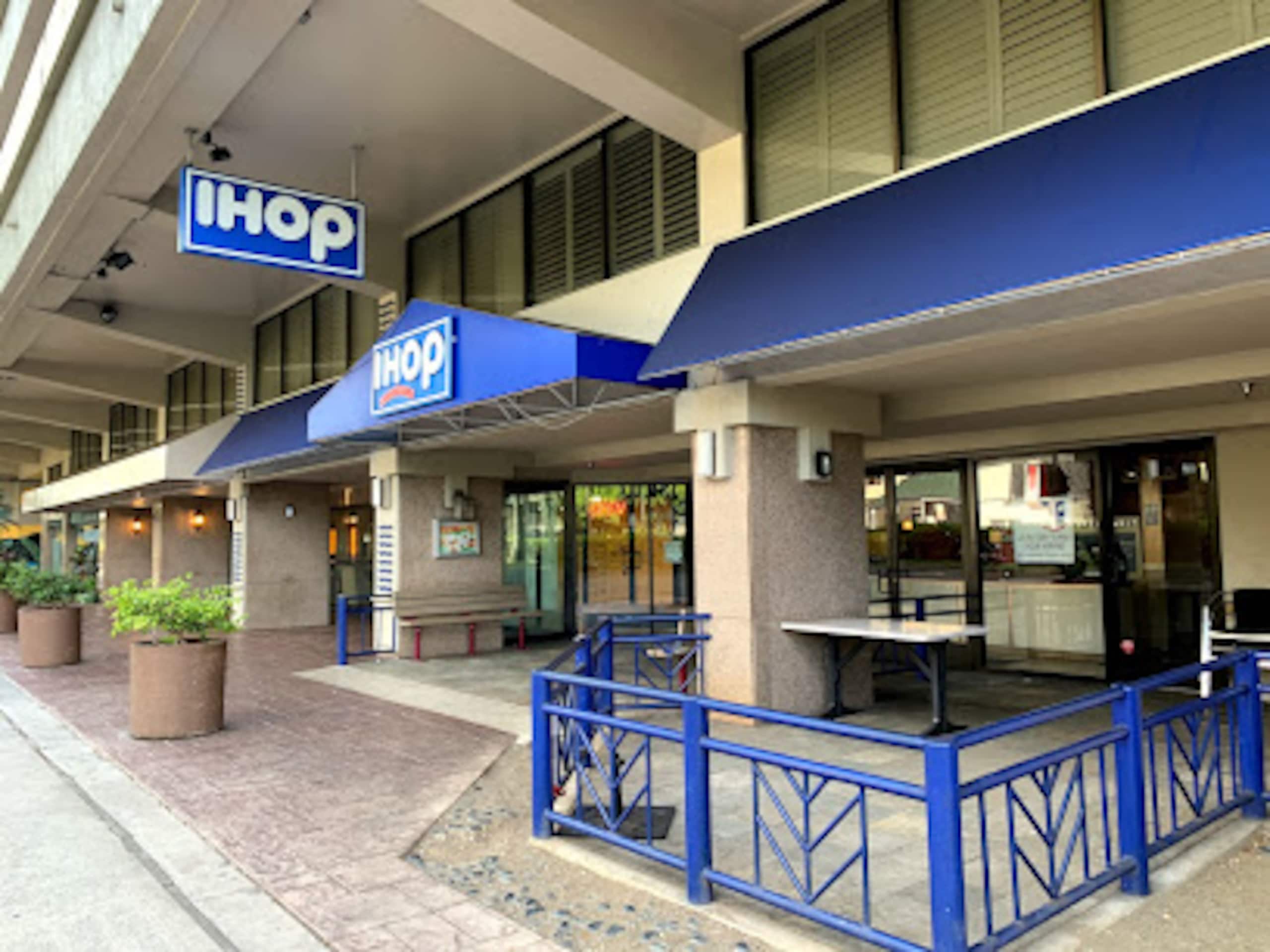 Great Location🏖Free Parking 🚗Aqua palms hotel - Image 20