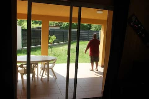 Quality 3 bedroom villa with private garden