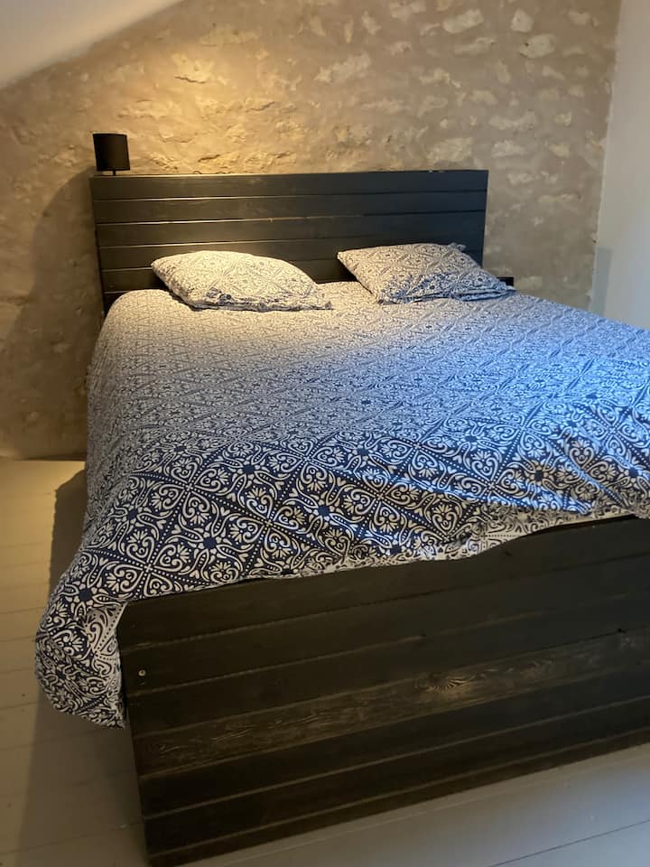 غرفة النوم 2