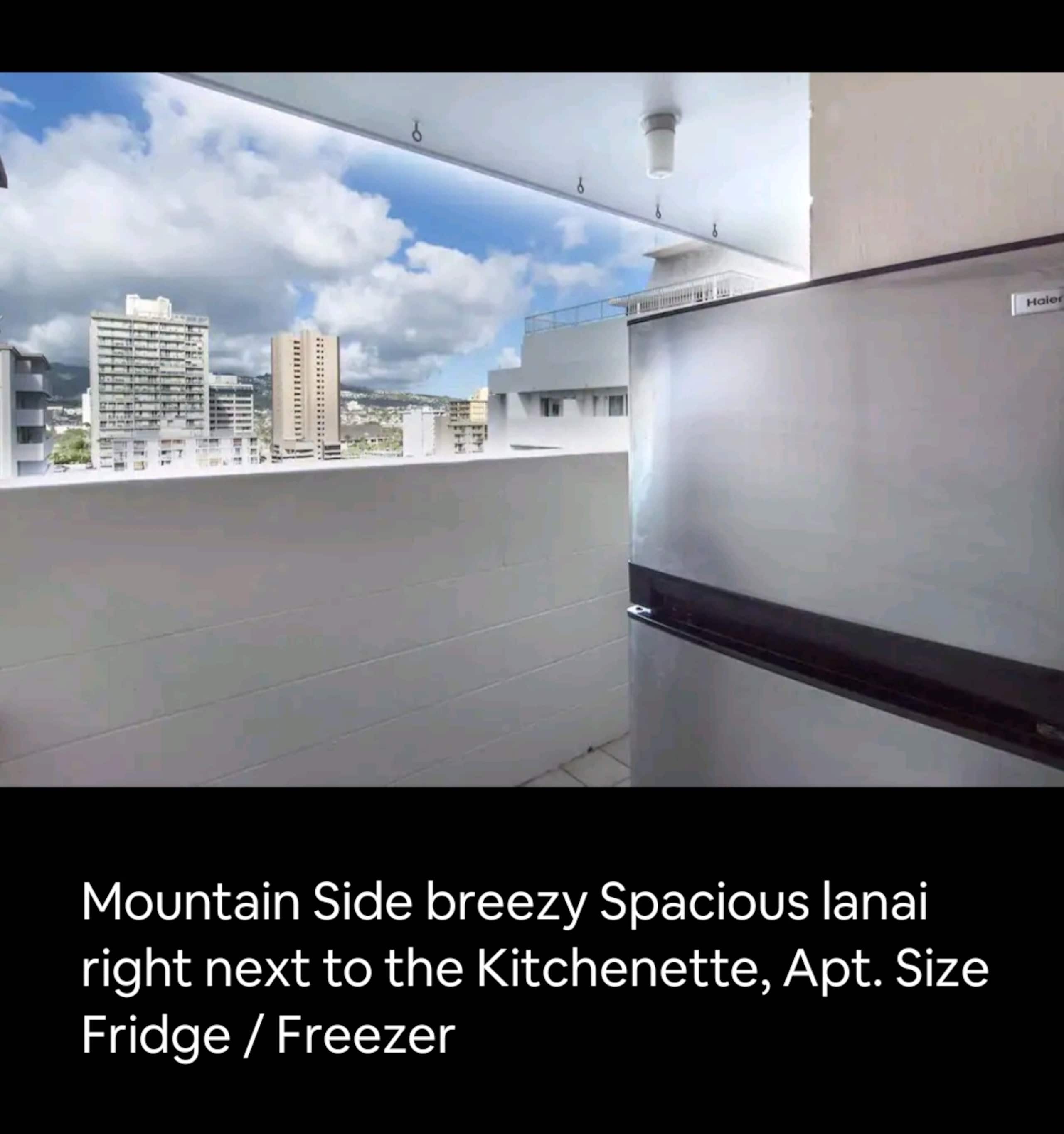 Condo in Honolulu · ★4.79 · Studio · 2 beds · 1 private bath - Image 14
