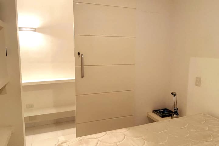 Спалня 2 (самостоятелна баня)