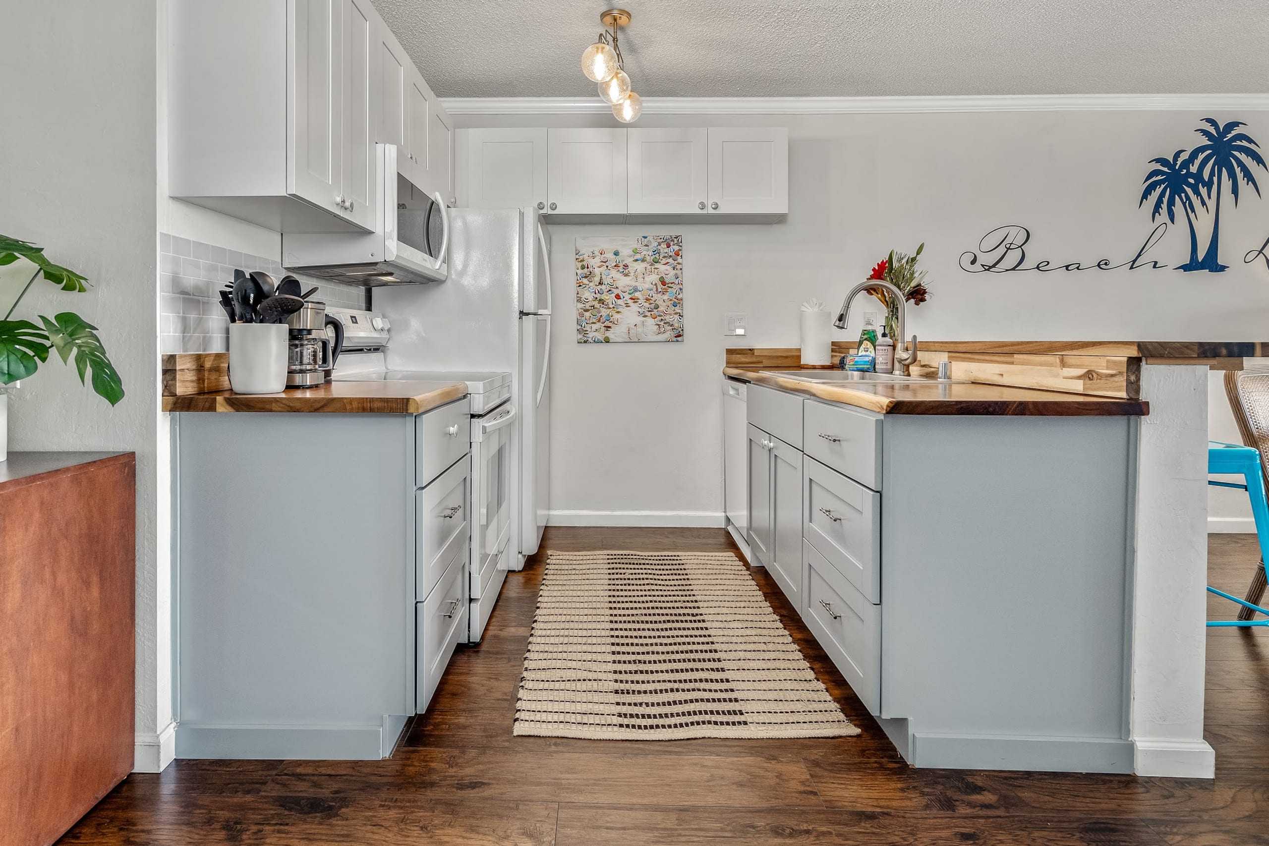 Condo in Kihei · ★4.8 · 1 bedroom · 2 beds · 1 private bath - Image 10
