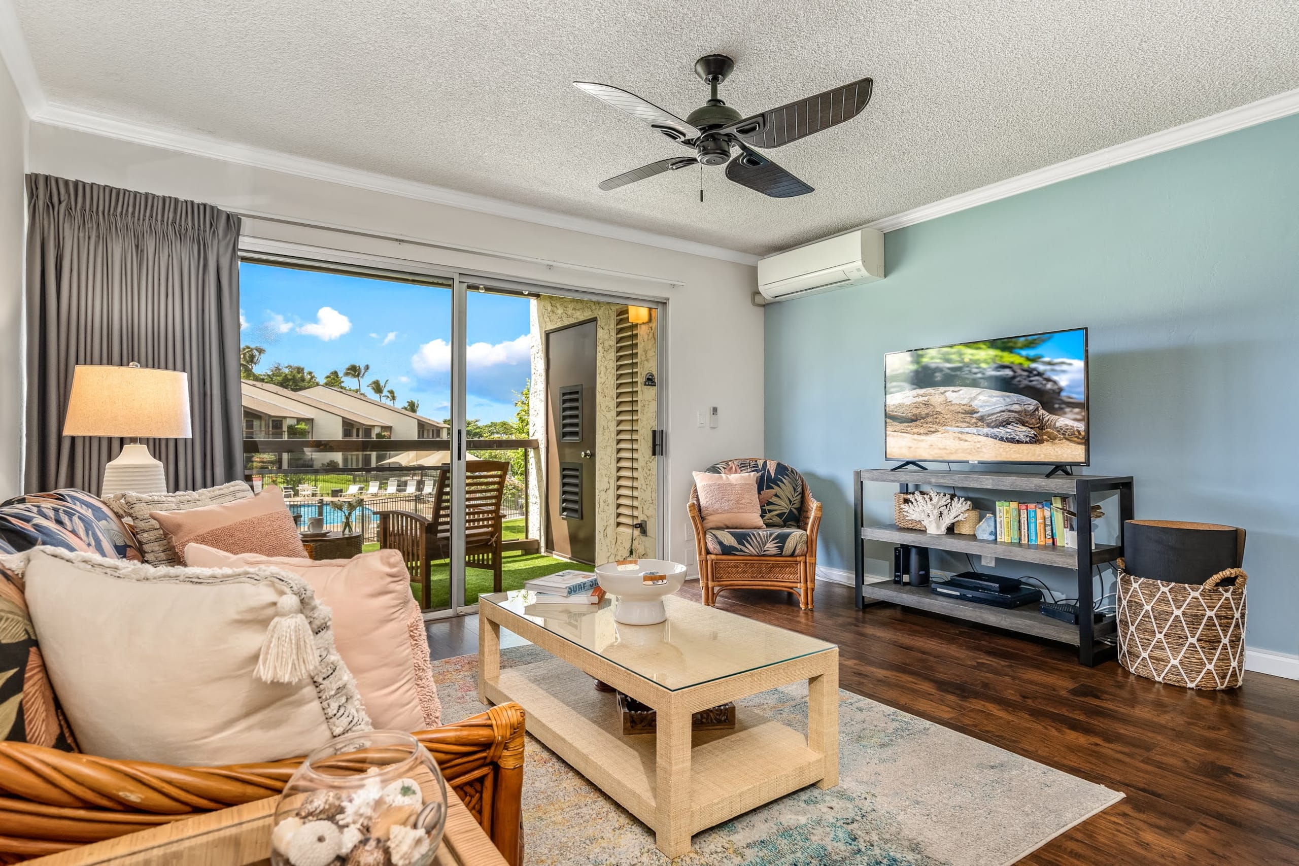 Condo in Kihei · ★4.8 · 1 bedroom · 2 beds · 1 private bath - Image 4