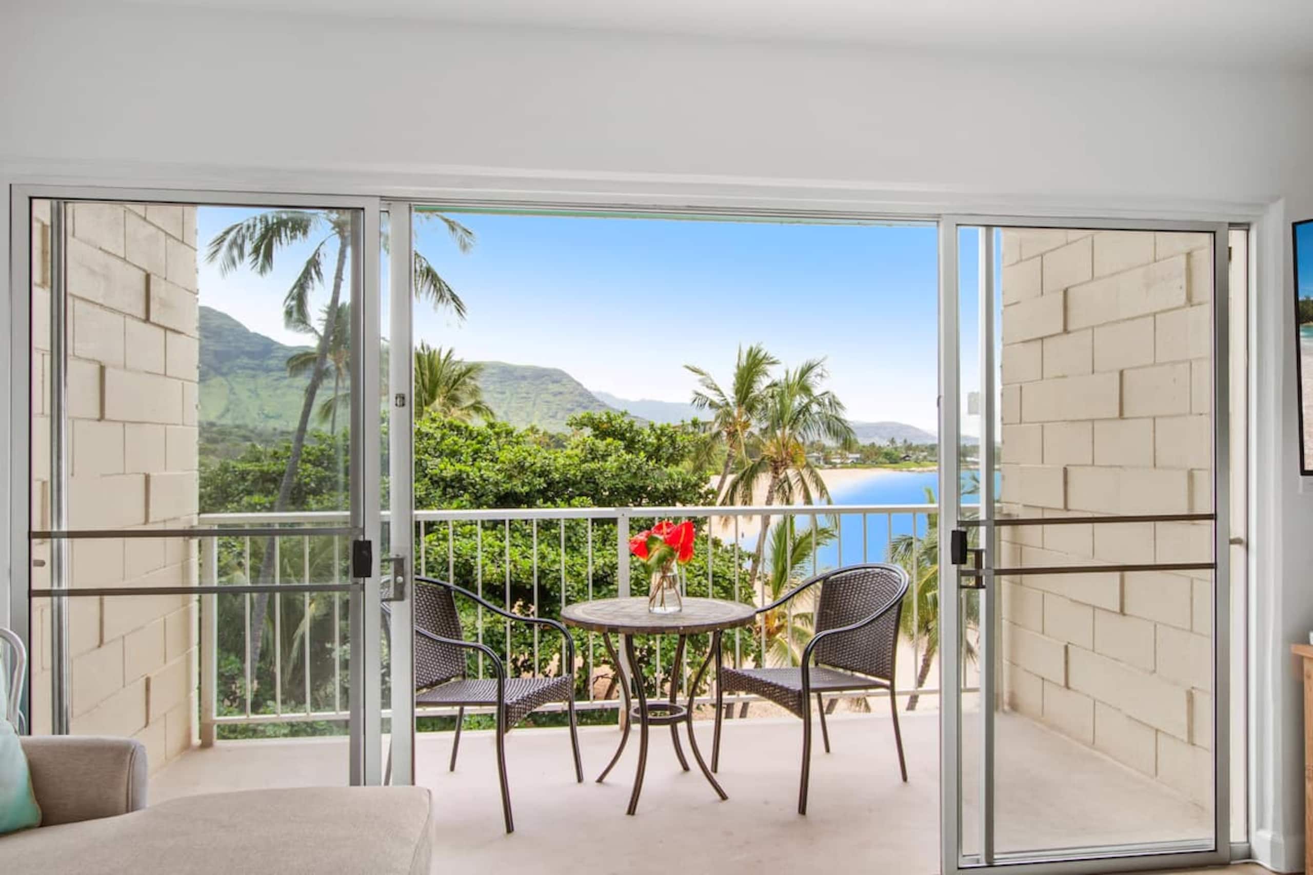 Condo in Waianae · ★4.77 · Studio · 1 bed · 1 private bath - Photo 4