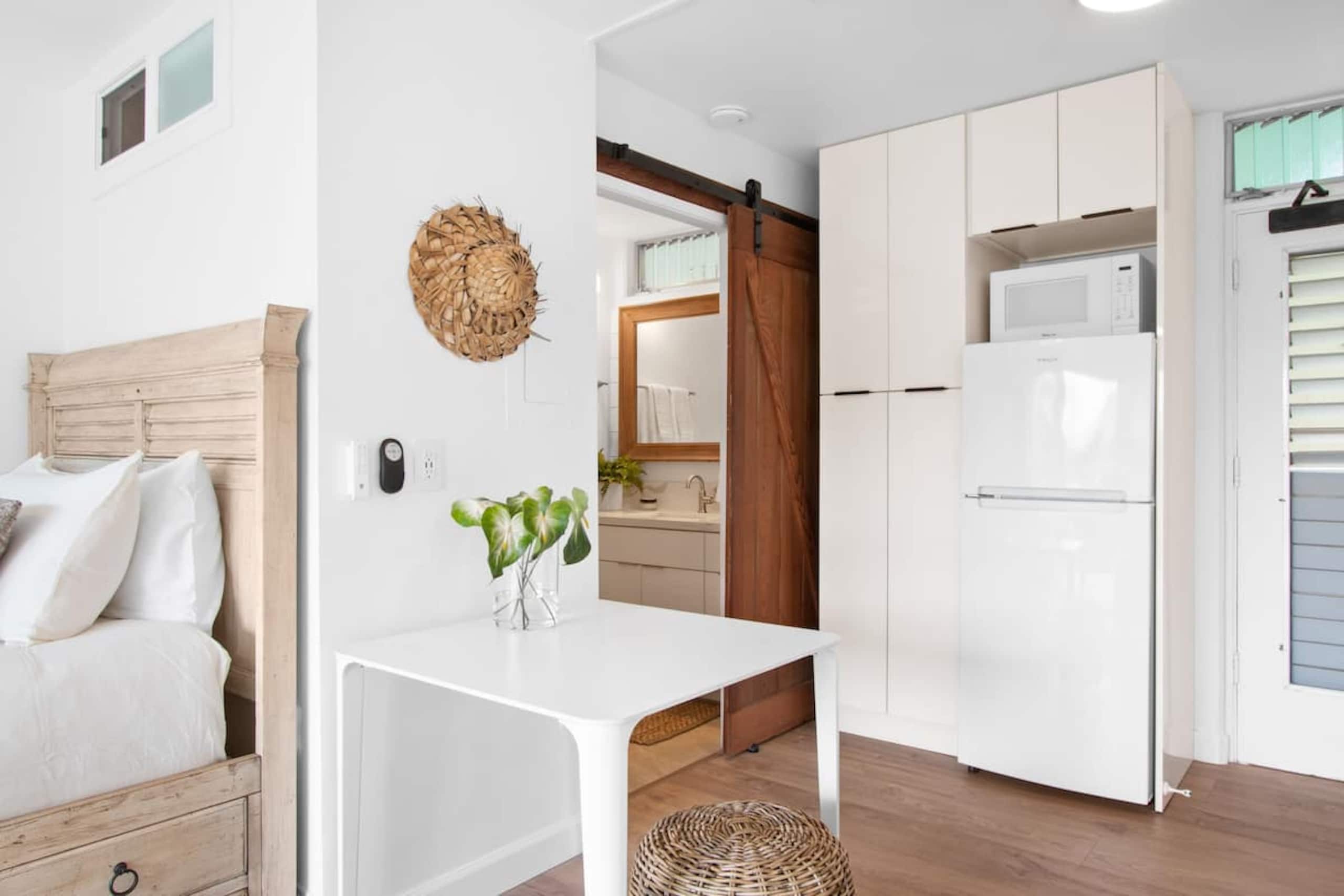 Condo in Waianae · ★4.77 · Studio · 1 bed · 1 private bath - Photo 15